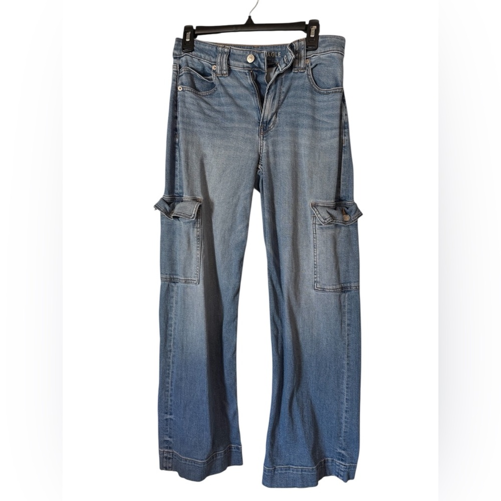 American Eagle Outfitters Relaxed Blue Jeans size 2